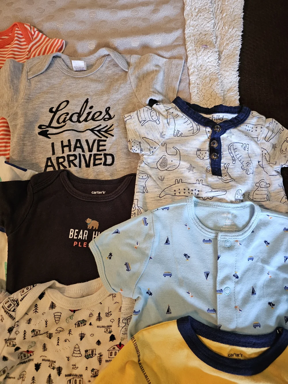 Baby Boys Mixed Onesie Bundle - Stripes, Graphics & Prints Size 3-6 Month